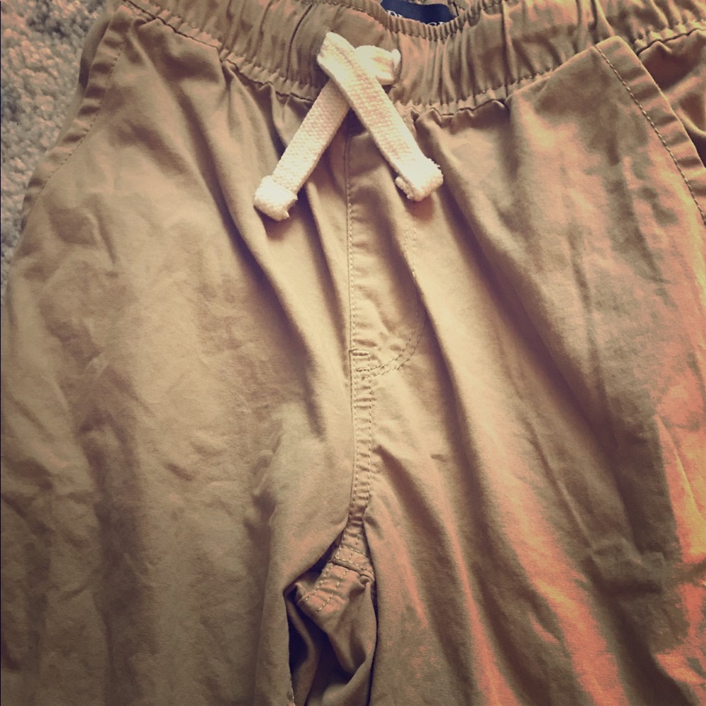 Boys khaki shorts. Never worn!!